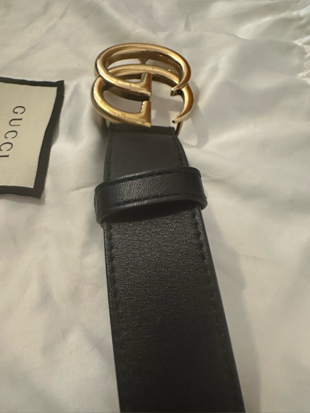 Gucci Marmont Black Leather Belt with Gold Interlocking GG Buckle - Picture 16 of 16